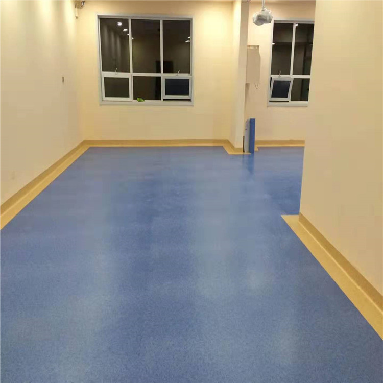 幼兒園塑膠地板每平米價(jià)格