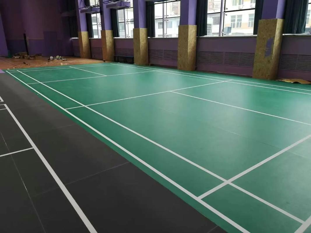 塑膠地板施工 打造專(zhuān)業(yè)羽毛球運(yùn)動(dòng)地膠場(chǎng)地的關(guān)鍵